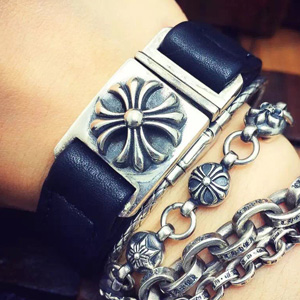 크롬하츠 2022 스텔링 실버 가죽 팔찌 AC453