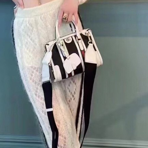 [홍콩명품.Gucci] 구찌 미니 캔버스 탑 핸들백 715771 FAARB 1044, BGM425, GU3, 홍콩명품가방,손목가방,크로스백,핸드백,구매대행,무브타임