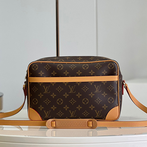 [홍콩명품.LOUIS VUITTON] 루이비통 23SS 모노그램 트로카데로 27 숄더백 M51274, BGM996, JD, 홍콩명품가방,손목가방,크로스백,핸드백,구매대행,무브타임