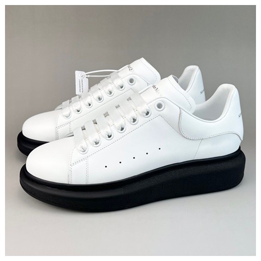 [홍콩명품.McQueen] 알렉산더맥퀸 23SS 오버솔 스니커즈, SE1388, S3, 무브타임사이트,인터넷명품쇼핑몰,남자명품,슈즈,신발