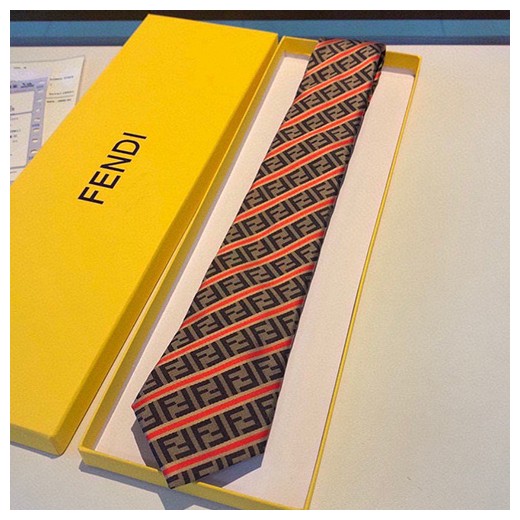 [홍콩명품,FENDI] 펜디 23SS FF로고 패턴 실크 남성 넥타이 (그레이-레드), ET1652, AGG, 홍콩명품가방,명품쇼핑몰,크로스백,핸드백,구매대행,무브타임