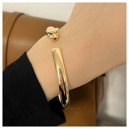 [홍콩명품.CARTIER] 까르띠에 24SS 로고 PANTHERE 골드 팔찌 (2사이즈), ET1954, SL, 악세사리,팔찌
