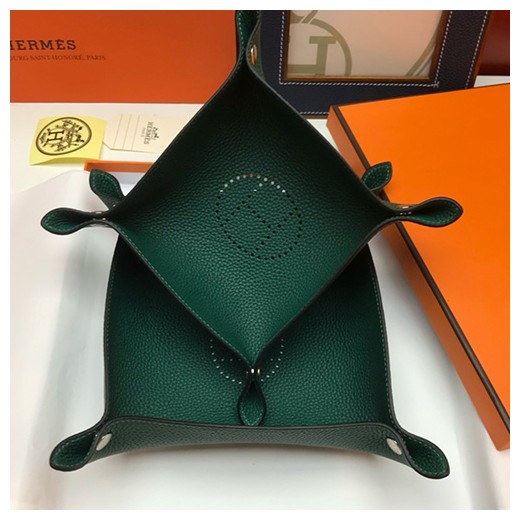 [홍콩명품.Hermes] 에르메스 24SS 로고 선물용 레더 가죽 인테리어 소품 수납판 2PCS (올그린, S-22x22cm, L-25x25cm), ET2260, ZAKKA, 명품악세사리,팔찌,귀걸이,반지