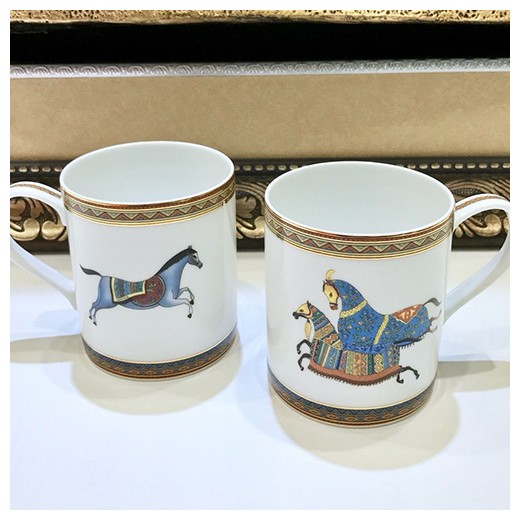 [홍콩명품.Hermes] 에르메스 24SS 로고 선물용 도자기 티컵 커피컵 2PCS (9.5-8.3cm), ET2314, ZAKKA, 명품악세사리,팔찌,귀걸이,반지