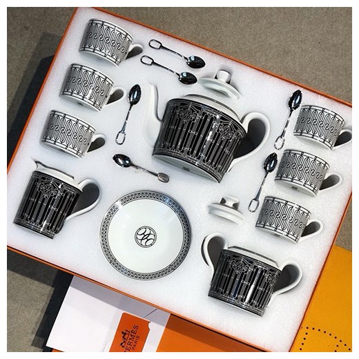 [홍콩명품.Hermes] 에르메스 24SS 선물용 로고 도자기 티포트 티컵 커피컵 세트 (21pcs), ET2333, ZAKKA, 명품악세사리,팔찌,귀걸이,반지