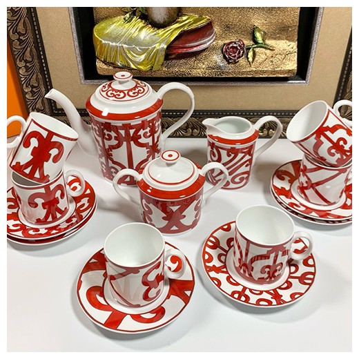 [홍콩명품.Hermes] 에르메스 24SS 선물용 로고 도자기 티포트 티컵 커피컵 세트 (15pcs), ET2337, ZAKKA, 명품악세사리,팔찌,귀걸이,반지