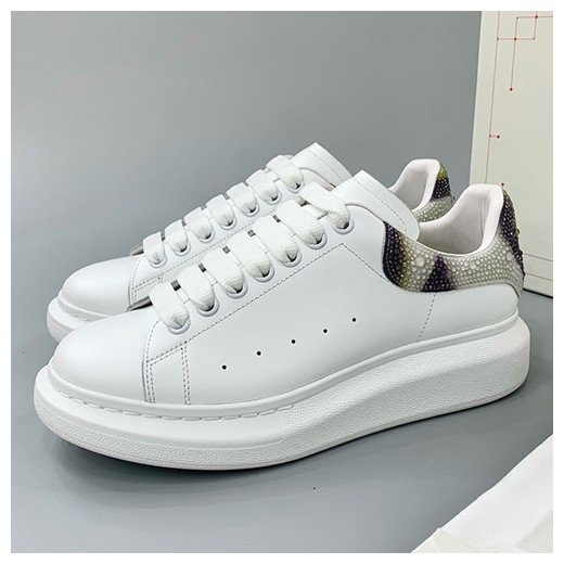 [홍콩명품.McQueen] 알렉산더맥퀸 24SS 로고 오버솔 스니커즈 운동화 (화이트), SE3600, PMD, 명품스니커즈,운동화,구두,로퍼,하이탑,신발