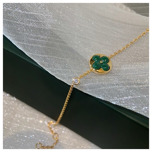 [홍콩명품.LOUIS VUITTON] 루이비통 24SS 로고 골드 팔찌 (그린 주얼리), ET2603, SL, 명품악세사리,팔찌,귀걸이,반지