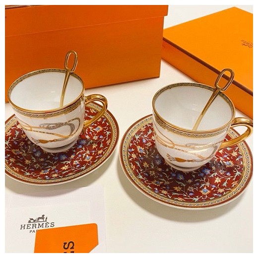 [홍콩명품.Hermes] 에르메스 24SS 선물용 로고 도자기 티컵 커피컵 세트 (6pcs), ET2615, ZAKKA, 명품악세사리,팔찌,귀걸이,반지