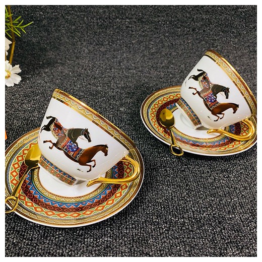 [홍콩명품.Hermes] 에르메스 24SS 선물용 로고 도자기 티컵 커피컵 세트 (6pcs), ET2616, ZAKKA, 명품악세사리,팔찌,귀걸이,반지