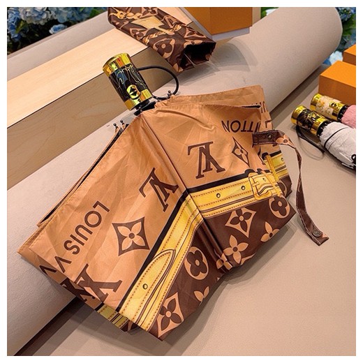 [홍콩명품.LOUIS VUITTON] 루이비통 24SS 로고 모노그램 선물용 휴대용 손잡이 장식 우산, ET2621, JX, 명품악세사리,팔찌,귀걸이,반지