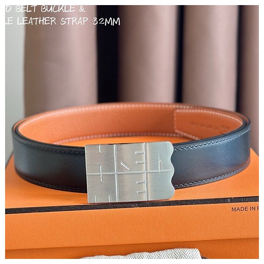 [홍콩명품.Hermes] 에르메스 24SS 은장 로고 BOUCLE DE CEINTURE TYPO & CUIR DE CEINTURE 리버서블 레더 가죽 벨트 (블랙-브라운), 3.2cm, BT1296, MR, 명품레플리카,인터넷쇼핑몰,남자명품,해외직구