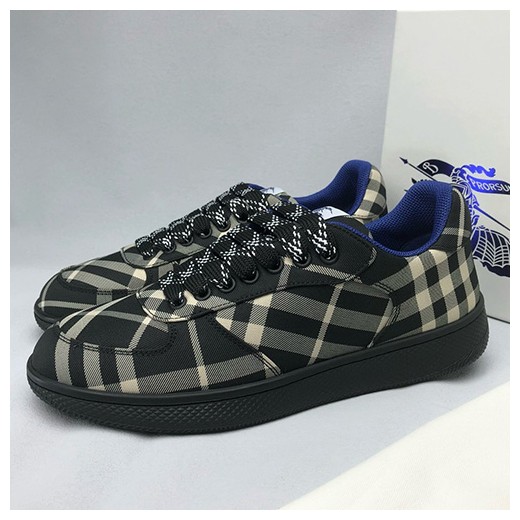 [홍콩명품.Burberry] 버버리 24SS 로고 체크 패턴 스니커즈 운동화 (블랙), SE3737, PMD, 명품스니커즈,운동화,구두,로퍼,하이탑,신발