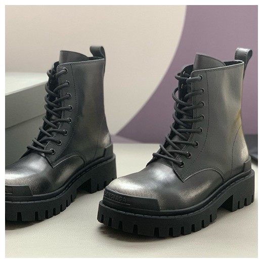 [홍콩명품.BALENCIAGA] 발렌시아가 24SS 로고 남여 레더 가죽 부츠 워커 (블랙-그레이), SE4381, PMD, 명품스니커즈,운동화,구두,로퍼,하이탑,신발