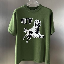 [홍콩명품.LOUIS VUITTON] 루이비통 25SS 로고 그래픽 니트 반팔 티셔츠 (그린), BM19398, JU, 홍콩명품의류,구매대행,온라인명품