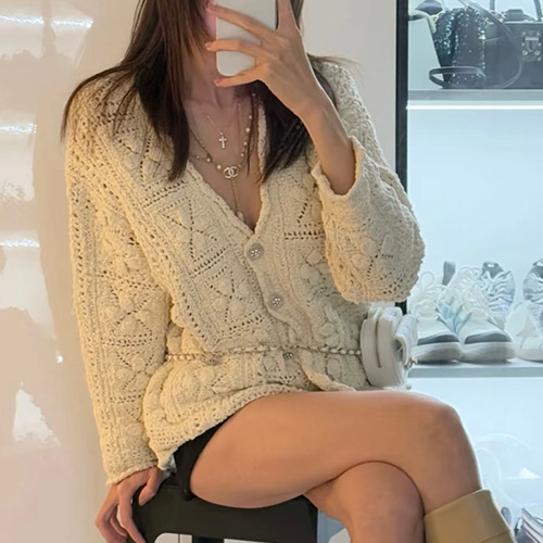 [홍콩명품.CHANEL] 샤넬 25SS 로고 패턴 여성 오버핏 V넥 가디건 자켓 (2컬러), BM19577, 13C, 홍콩명품의류,구매대행,온라인명품