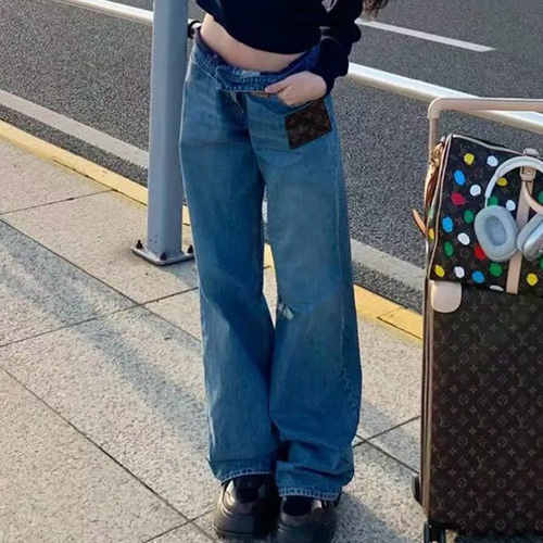 [홍콩명품.LOUIS VUITTON] 루이비통 25SS 로고 여성 모노그램 오버핏 데님 팬츠 진 청바지, BM19615, 13C, 홍콩명품의류,구매대행,온라인명품