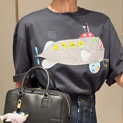 [홍콩명품.LOEWE] 로에베 25SS 로고 Suna Fujita 반팔 티셔츠 (블랙), BM19692, YS, 홍콩명품의류,구매대행,온라인명품