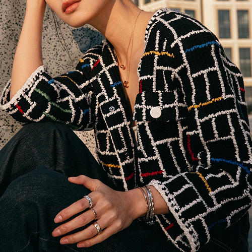 [홍콩명품.CHANEL] 샤넬 25SS 로고 여성 라운드넥 쇼트 트위드 자켓 (블랙), BM19732, TBG, 홍콩명품의류,구매대행,온라인명품