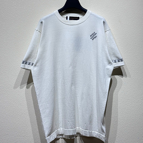 [홍콩명품.LOUIS VUITTON] 루이비통 25SS 로고 반팔 티셔츠 (2컬러), BM20125, KB, 홍콩명품의류,구매대행,온라인명품