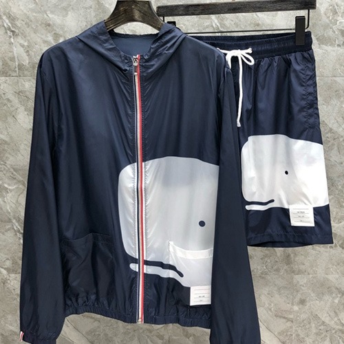 [홍콩명품.THOME BROWNE] 톰브라운 25SS 로고 후드 바람막이 자켓 + 쇼츠 반바지 상하의 세트 (2컬러), BM20194, TB1, 홍콩명품의류,구매대행,온라인명품