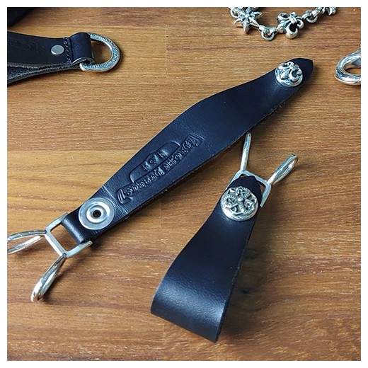 [가격문의][홍콩명품.Chrome Hearts] 크롬하츠 25SS 로고 925실버 레더 가죽 키홀더 키링, ET2873, CR1, 홍콩명품의류,구매대행,온라인명품
