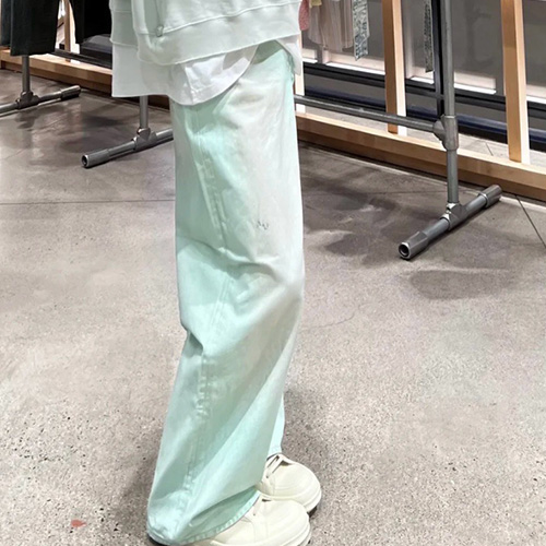 [홍콩명품.ACNE STUDIO] 아크네스튜디오 25SS 로고 빈티지 오버핏 데님 팬츠 진 청바지 (민트), BM20242, KB, 홍콩명품의류,구매대행,온라인명품