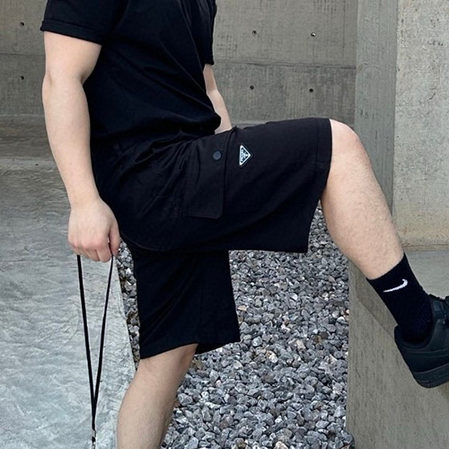 [홍콩명품,PRADA] 프라다 25SS 삼각로고 데님 쇼츠 반바지 (블랙), BM20278, KB, 홍콩명품의류,구매대행,온라인명품