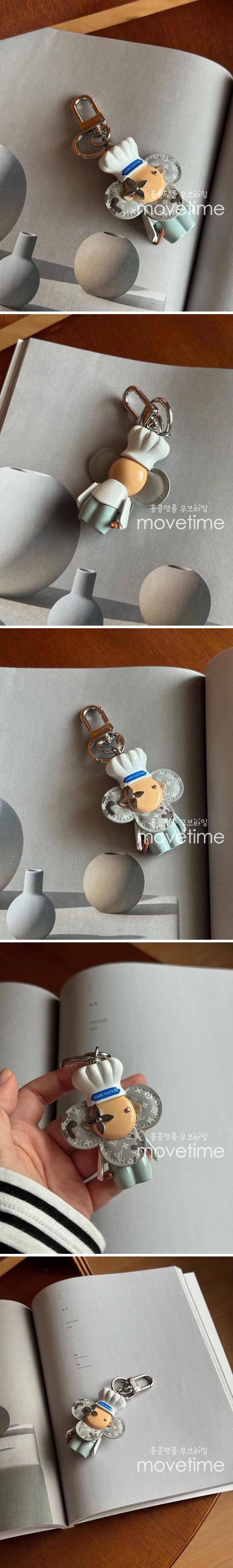 [홍콩명품.LOUIS VUITTON] 루이비통 25SS 로고 모노그램 피규어 키홀더 키링 (그레이), ET2876, X2, 홍콩명품의류,구매대행,온라인명품