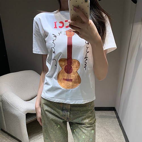 [홍콩명품.Gucci] 구찌 25SS 로고 여성 그래픽 프린트 반팔 티셔츠 (화이트), BM20451, 13C, 홍콩명품의류,구매대행,온라인명품