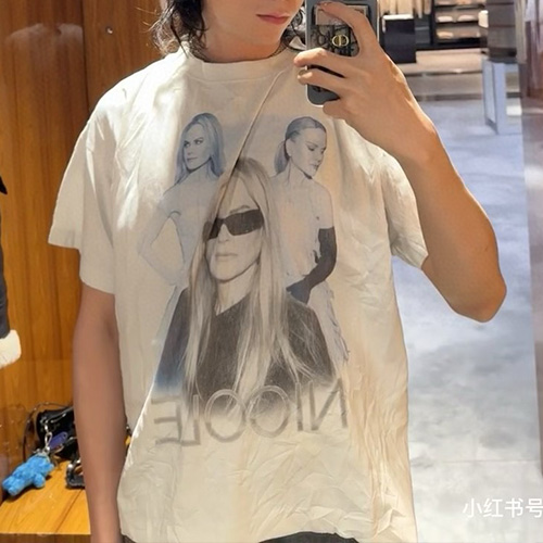 [홍콩명품.BALENCIAGA] 발렌시아가 25SS 로고 프린트 반팔 티셔츠 (화이트), BM20555, JL, 홍콩명품의류,구매대행,온라인명품