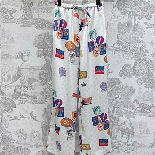 [홍콩명품.LOUIS VUITTON] 루이비통 25SS 로고 여성 팬츠 바지 1AHGB2 (2컬러), BM20605, GBG, 홍콩명품의류,구매대행,온라인명품