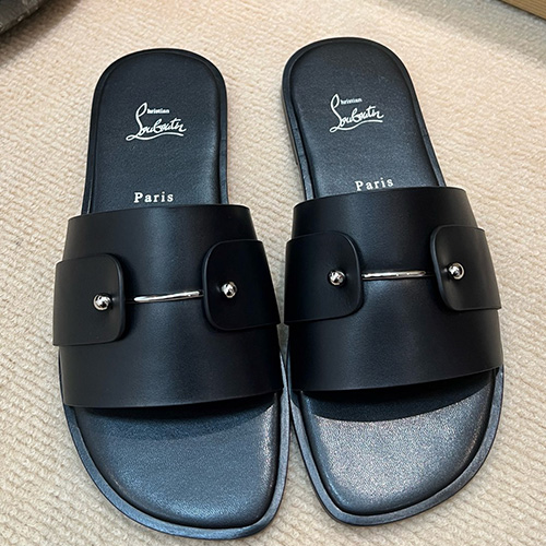 [홍콩명품.Christian Louboutin] 크리스챤루부탱 25SS 로고 레더 가죽 샌들 슬리퍼 (블랙), SE4898, S2, 명품스니커즈,운동화,구두,로퍼,하이탑,신발