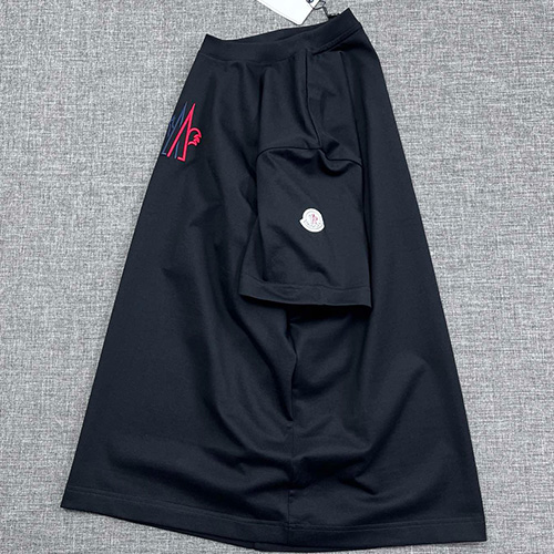 [홍콩명품.MONCLER] 몽클레어 25SS 로고 자수 반팔 티셔츠 (2컬러), BM20634, JQ, 홍콩명품의류,구매대행,온라인명품