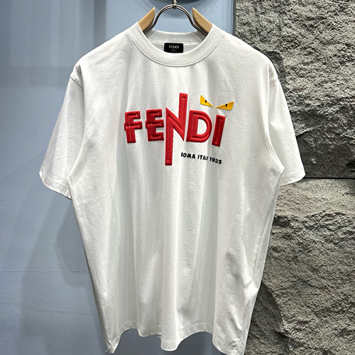 [홍콩명품,FENDI] 펜디 25SS 로고 몬스터아이 반팔 티셔츠 (2컬러), BM20638, G5, 홍콩명품의류,구매대행,온라인명품