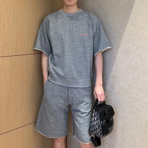 [홍콩명품,Christian Dior] 디올 25SS 로고 자수 니트 반팔 티셔츠 + 쇼츠 반바지 상하의 세트 (그레이), BM20691, JU, 홍콩명품의류,구매대행,온라인명품