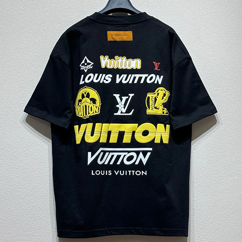 [홍콩명품.LOUIS VUITTON] 루이비통 25SS 로고 그래픽 반팔 티셔츠 (2컬러), BM20723, KB, 홍콩명품의류,구매대행,온라인명품