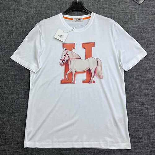 [홍콩명품.Hermes] 에르메스 25SS 로고 그래픽 프린트 반팔 티셔츠 (화이트), BM20834, JQ, 홍콩명품의류,구매대행,온라인명품