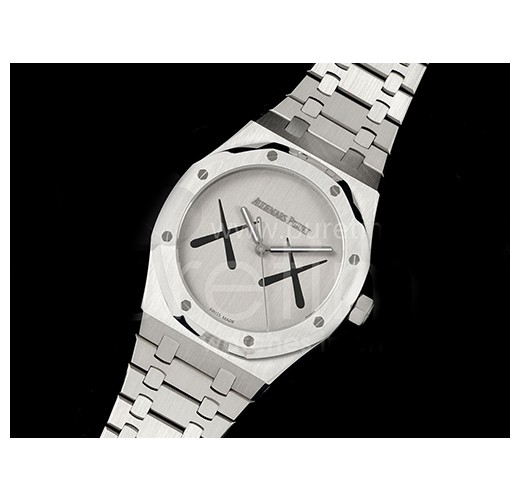 [홍콩명품시계.AUDEMARS PIGUET] 오데마피게 로얄오크 41mm 15500 KAWS 다이얼