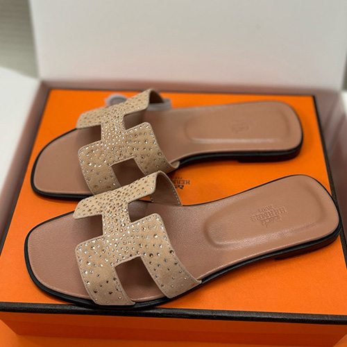 [홍콩명품.Hermes] 에르메스 25SS 로고 여성 레더 가죽 샌들 슬리퍼 (카라멜), SE4958, H3, 명품스니커즈,운동화,구두,로퍼,하이탑,신발