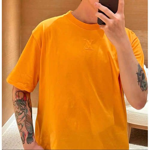 [홍콩명품.LOUIS VUITTON] 루이비통 25SS 로고 LV 코튼 반팔 티셔츠 (3컬러), BM20957, YS, 홍콩명품의류,구매대행,온라인명품