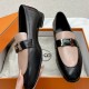 [홍콩명품.Hermes] 에르메스 25SS 로고 여성 레더 가죽 구두 로퍼 (블랙-핑크), SE5085, H3, 명품스니커즈,운동화,구두,로퍼,하이탑,신발
