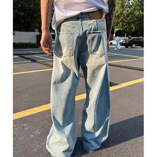 [명품레플리카.Maison Margiela] 메종마르지엘라 25SS 로고 오버핏 데님 팬츠 진 청바지 (연청), BM21143, X2, 홍콩명품의류,구매대행,온라인명품