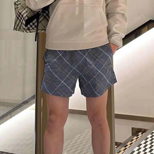 [명품레플리카.Burberry] 버버리 25SS 로고 체크패턴 쇼츠 반바지 (2컬러), BM21179, KB, 홍콩명품의류,구매대행,온라인명품