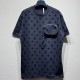 [명품레플리카.LOUIS VUITTON] 루이비통 25SS 로고 모노그램 포켓 반팔 티셔츠 (블랙), BM21185, KB, 홍콩명품의류,구매대행,온라인명품