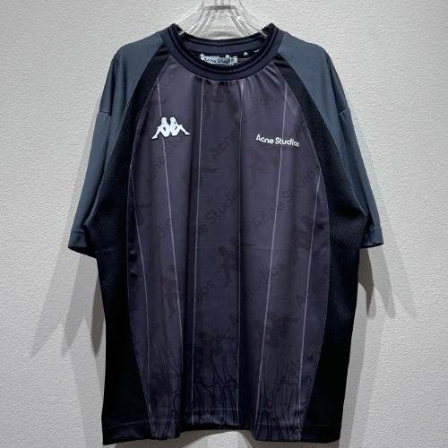 [명품레플리카.ACNE STUDIO] 아크네스튜디오 25SS 로고 여성 KAPPA 콜라보 유니폼 반팔 티셔츠 (2컬러), BM21239, KB, 홍콩명품의류,구매대행,온라인명품