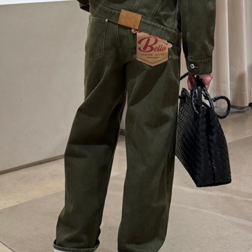 [홍콩명품.BOTTEGA VENETA] 보테가베네타 25SS 로고 오버핏 데님 팬츠 진 청바지 (카키), BM21277, JL, 명품레플리카,미러급,온라인쇼핑몰사이트