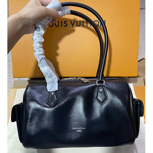 [홍콩명품.LOUIS VUITTON] 루이비통 25SS 로고 스피디 카고 바이브 백 M12934 (블랙), BGM4829, BDA, 홍콩명품가방,명품쇼핑몰,크로스백,핸드백,구매대행
