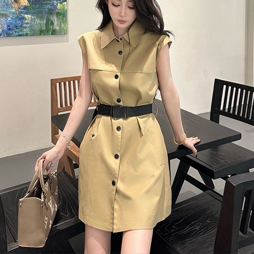 [홍콩명품,Christian Dior] 디올 25SS 로고 여성 벨티드 슬리브리스 카라 원피스 (베이지), BM21334, TBG, 명품레플리카,미러급,온라인쇼핑몰사이트