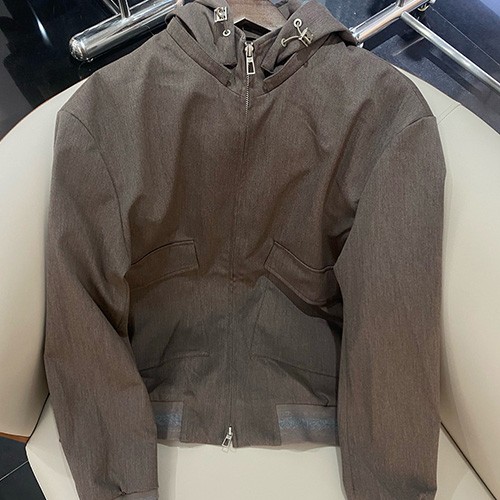 [홍콩명품.Loro Piana] 로로피아나 25SS 로고 후드 봄버 자켓 (브라운), BM21458, JU, 명품레플리카,미러급,온라인쇼핑몰사이트